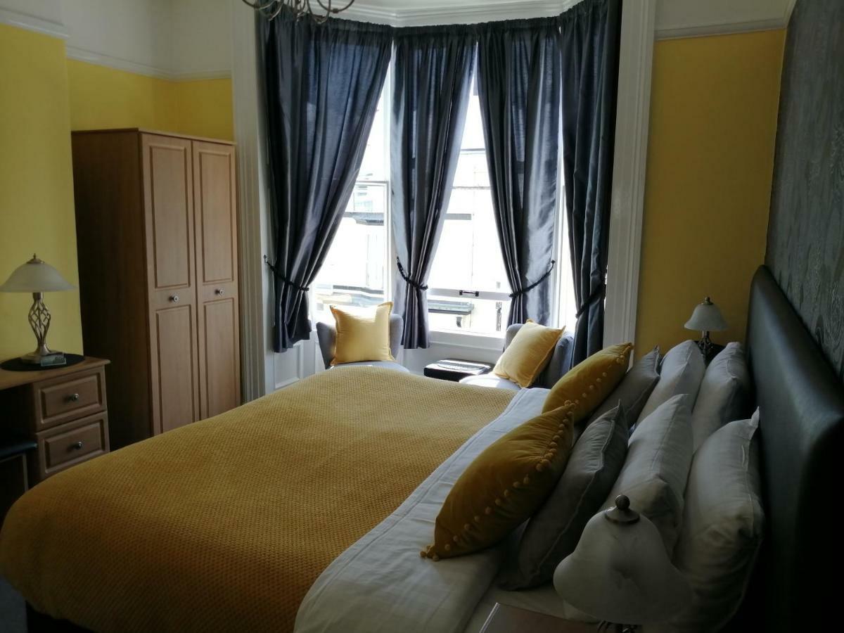 Burleigh Guest House لاندودنو المظهر الخارجي الصورة